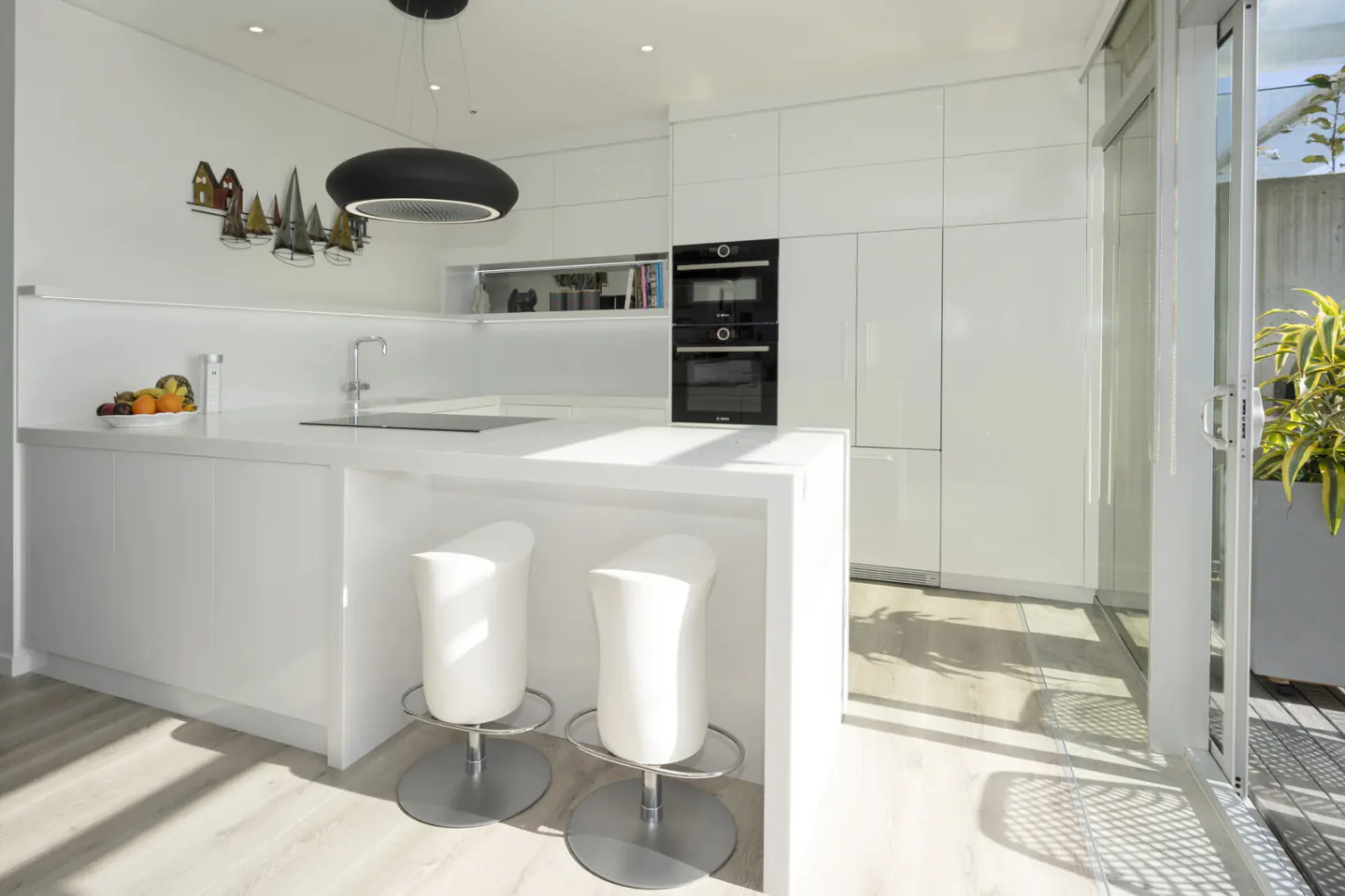 Corian - Venaro White benchtop